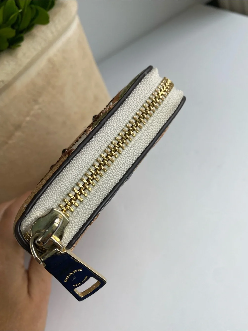 Coach Studded Floral Swagger Floral  Zip Wallet in Cream and Tan